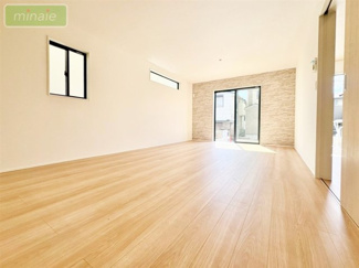 【居間・リビング】 | 小学校5分 スーパー6分　南大野2　全2棟 1号棟 | 施工例