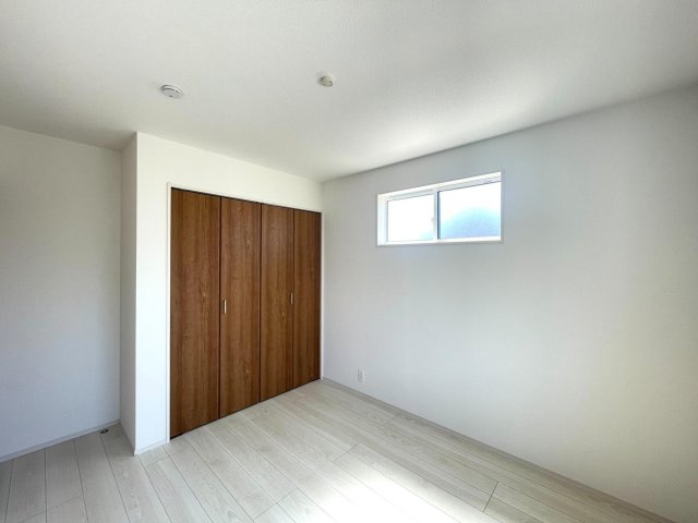 豊田市山之手9丁目　新築分譲住宅　全1棟　1号棟の洋室