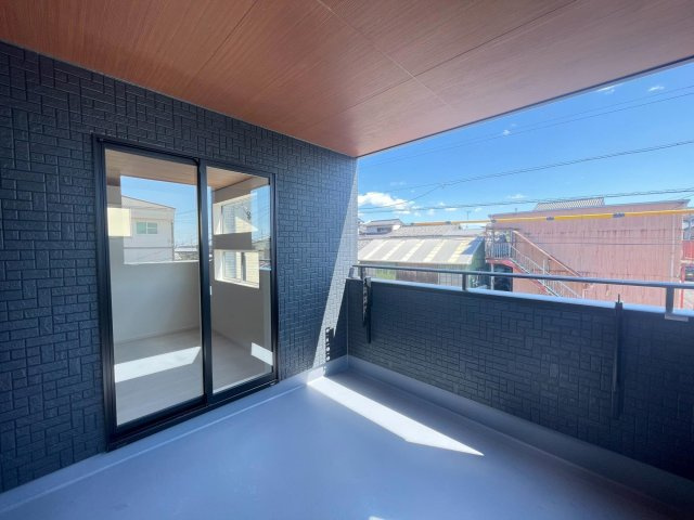 豊田市山之手9丁目　新築分譲住宅　全1棟　1号棟のバルコニー