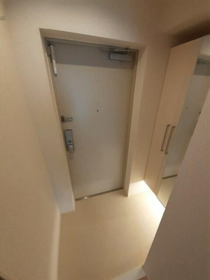 【玄関】 | アドヴァンス美ツ矢 | 収納もある玄関です