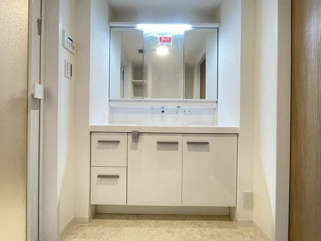 パークスクエア宝塚フォレストタワーの洗面所|洗面化粧台
