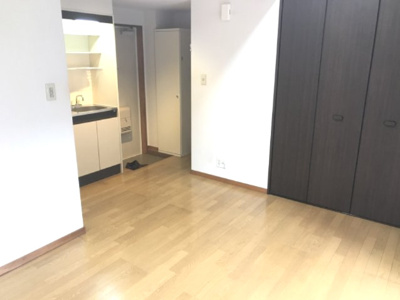 【居間・リビング】 | マリオン国立 | ※参考写真