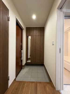 【玄関】 | BLOOMING MAISON川越市的場