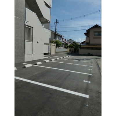 【駐車場】 | LAVIE長嶺