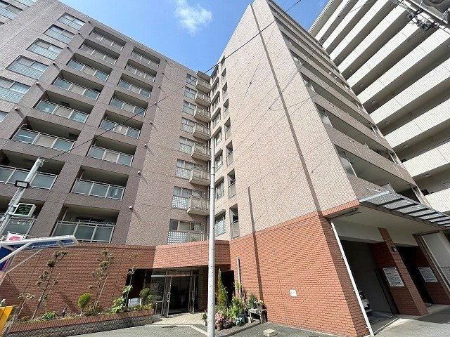 ウエストコート新大阪の外観