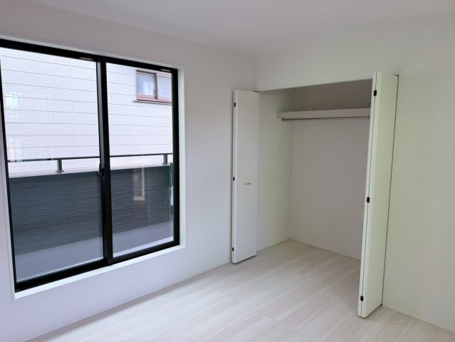 川口市本前川5期　新築一戸建て　1号棟の寝室|落ち着いて過ごせるお部屋なので、寝室にいかがでしょうか