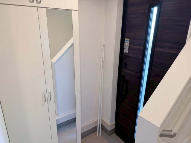 川口市本前川5期　新築一戸建て　1号棟の玄関|きれいな玄関です