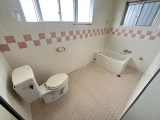  | 生田邸 | 洋12(トイレ・バス)