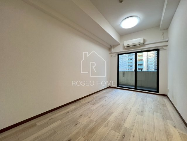 アモーレ本町 WESTの居間・リビング|同マンション別部屋：参考写真