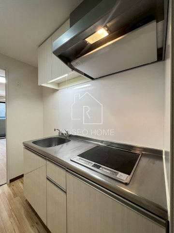 アモーレ本町 WESTのキッチン|同マンション別部屋：参考写真