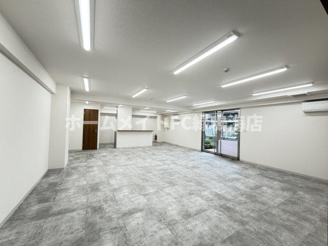M'S茶屋ヶ坂の内装