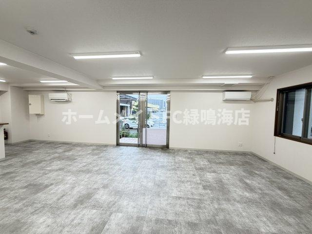 M'S茶屋ヶ坂の内装