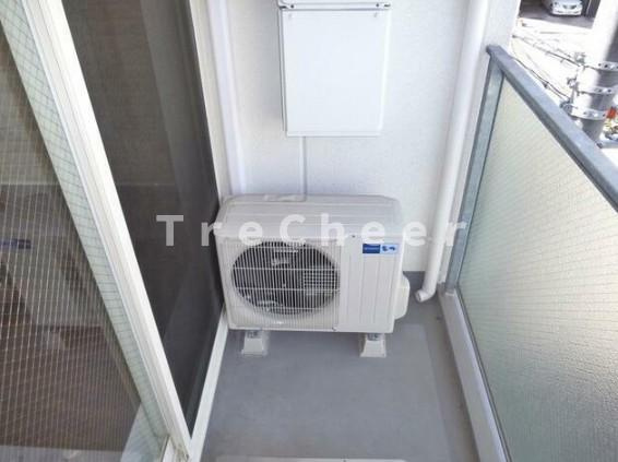 b'CASA OJI(ビーカーサ王子)のバルコニー