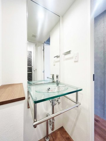 quador今池EASTの洗面所