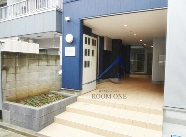 Ｐｅｔｉｔ　Ｍｉｇｎｏｎのエントランス|エントランスです。