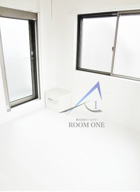 Ｐｅｔｉｔ　Ｍｉｇｎｏｎの居間・リビング|洋室のお部屋です。