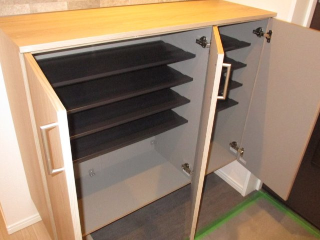 【玄関】 | ファミール大谷地 | ●下駄箱交換