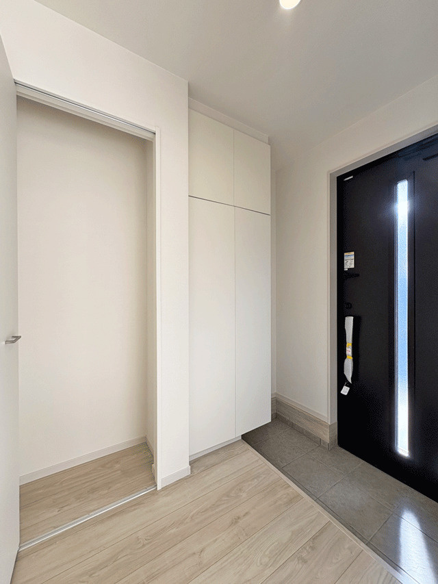 仙台市泉区虹の丘2期の玄関