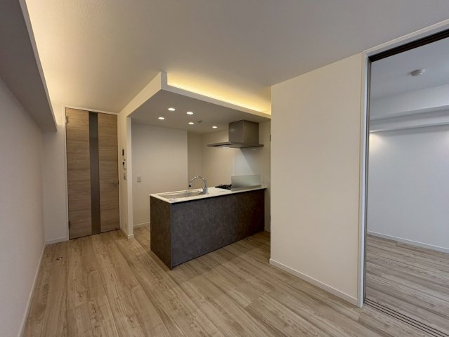 日興児玉パレス南青山の居間・リビング