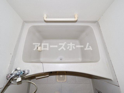 【浴室】 | アルパポンテ一番館 | お風呂は高温差し湯式です