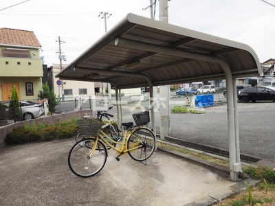 【その他共用部分】 | アルパポンテ一番館 | 駐輪場