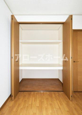 【収納】 | アルパポンテ一番館 | 洋室収納