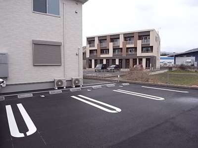 【駐車場】 | スリーズⅡ