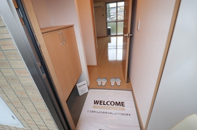 【玄関】 | ハイデルベーレ B棟 | 玄関