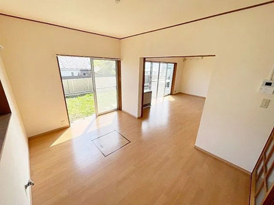 【居間・リビング】 | 片瀬山戸建