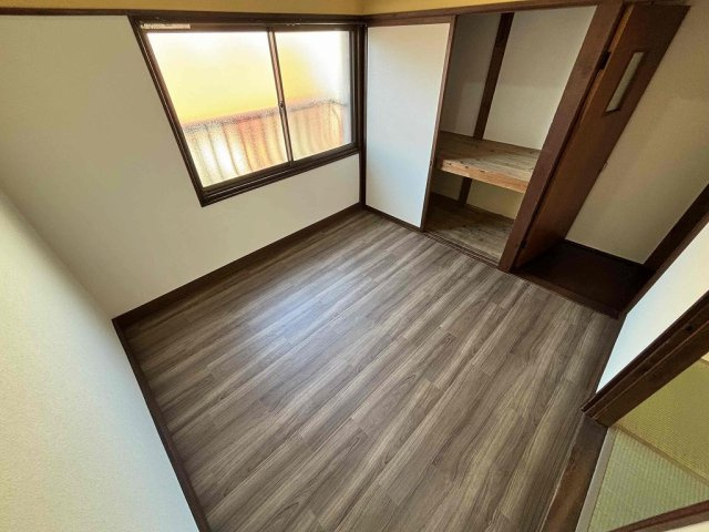 垂水区塩屋町3丁目12-50戸建の寝室