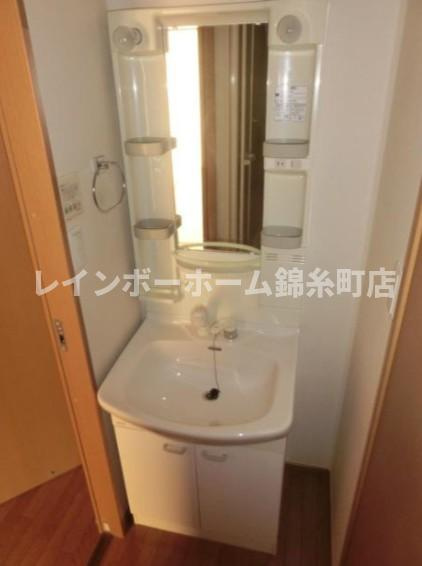 カイ・コーポの独立洗面台