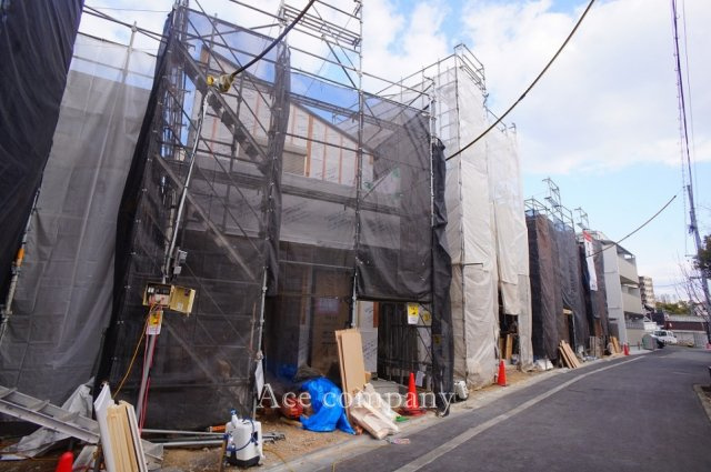 【内観：施工例】 | 平野区平野市町3丁目　【5号棟/全7棟】 | 【同社による同仕様の施工例】玄関人感センサー照明付き☆TVモニターホン完備です☆