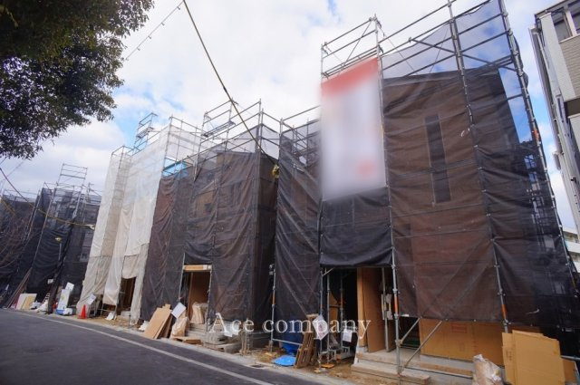 【内観：施工例】 | 平野区平野市町3丁目　【5号棟/全7棟】 | 【同社による同仕様の施工例】※1・5号棟はこちらのタイプ。サイドに壁付きの対面式カウンターキッチンです♪