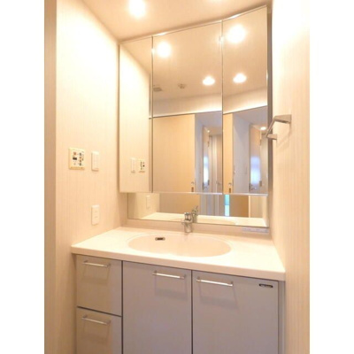 【独立洗面台】 | リバーレ自由が丘