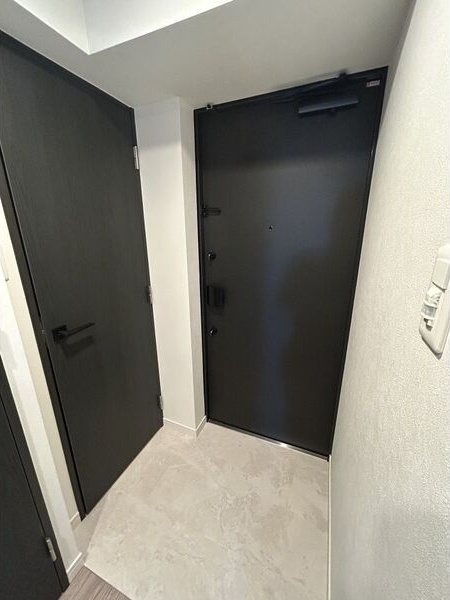 S-RESIDENCE尾頭橋clarity　キャンペーン実施中の玄関