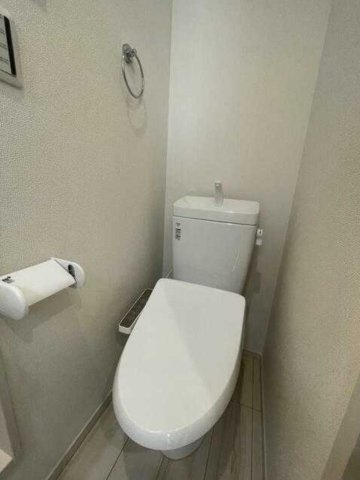 【MELDIA竹ノ塚】東京都足立区1棟売りアパート「劣化対策等級3級」「満室稼働中」「築5年」のトイレ