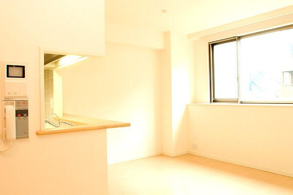 レジディア神田岩本町の居間・リビング