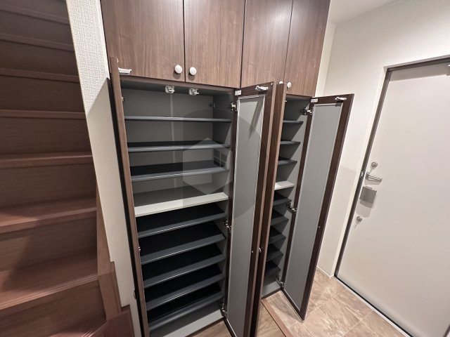 エスベランサ A棟の収納