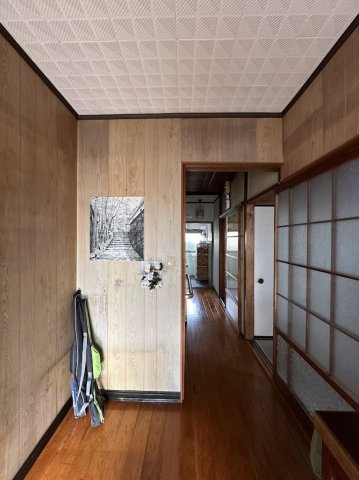 中古平屋住宅　洞の内装|廊下