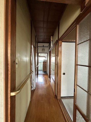 中古平屋住宅　洞の内装|廊下