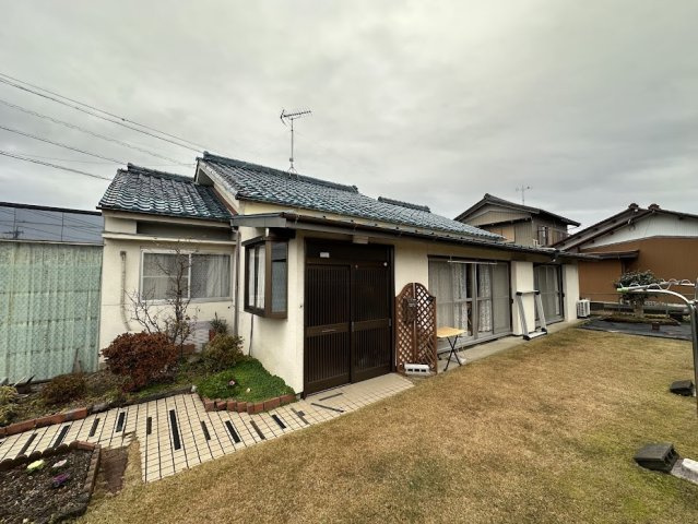 中古平屋住宅　洞の外観