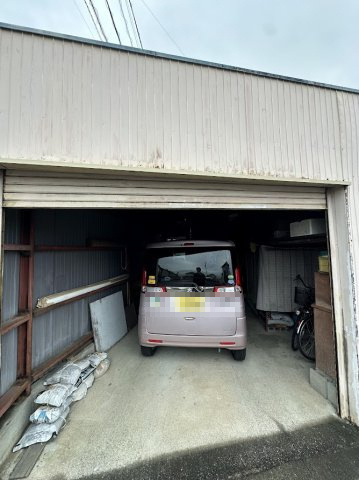 中古平屋住宅　洞の駐車場|1台可
