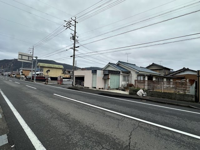 中古平屋住宅　洞の前面道路含む現地写真|西側