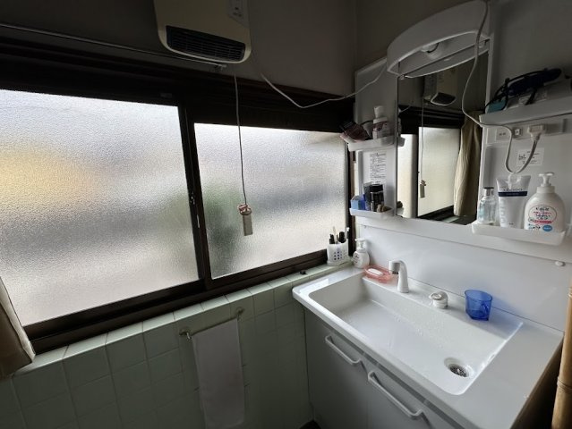 中古平屋住宅　洞の洗面所