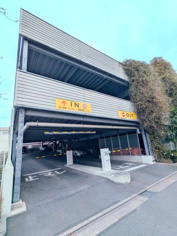 サングランデ桜橋の駐車場|～敷地内駐車場 写真～