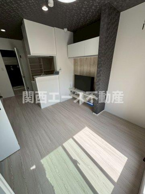 【居間・リビング】 | あんしん+VieM善根寺13-1035（ガレージハウス）