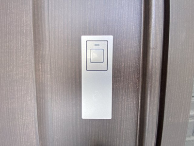 【玄関】 | 与那原町与那原（全4棟） | ※同仕様写真です