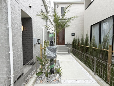 【設備】 | 与那原町与那原（全4棟）A・B号棟 | A号棟　鍵付きポスト♪