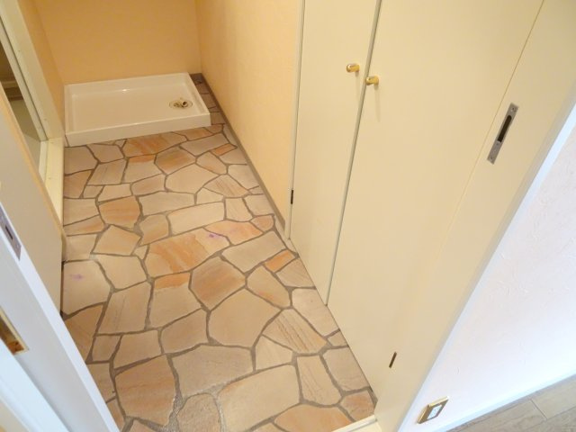 ラ・トーレ（La Torre）の洗面所