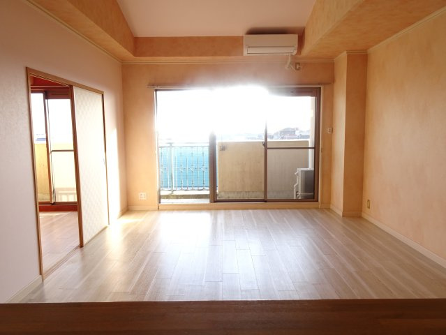 ラ・トーレ（La Torre）の内装